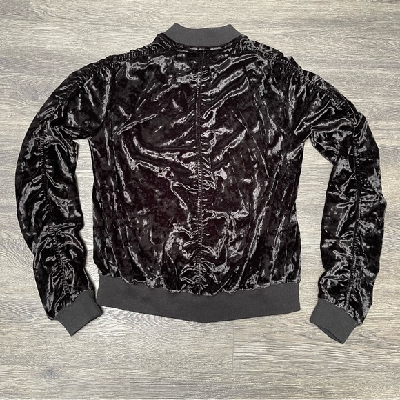 Project Runway By Erin Robertson Velour Woman's Full Zip Ruched Black Jacket S - Picture 6 of 6